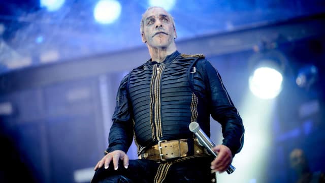 Wurde Rammstein wirklich aus den USA verbannt? Die Wahrheit hinter den Gerüchten Wurde Rammstein wirklich aus den USA verbannt? Die Wahrheit hinter den Gerüchten